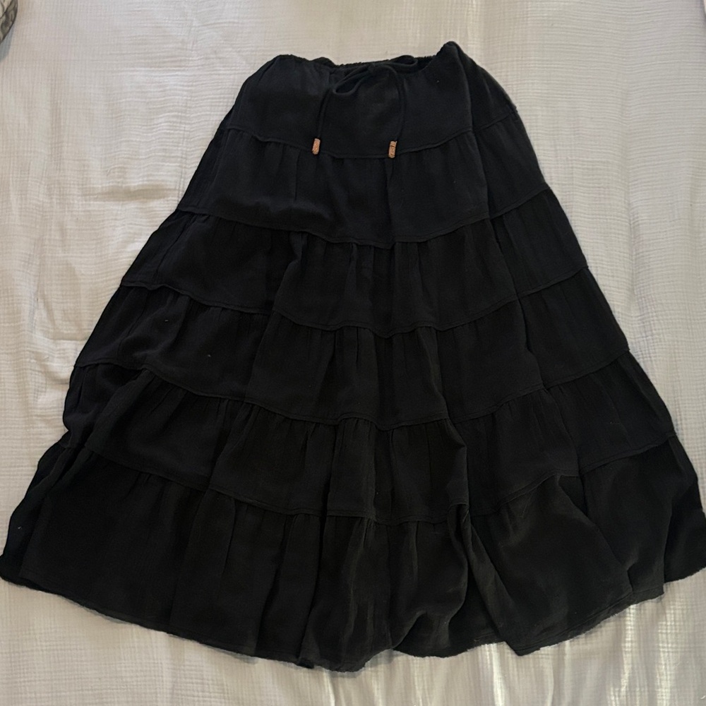 Free People Black Tiered Maxi Skirt with Pockets!